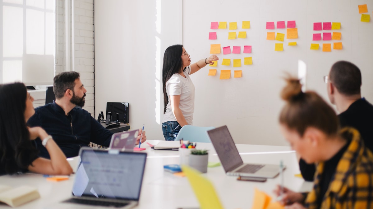 Team meeting - Slidr expands to university campuses across the Southeast